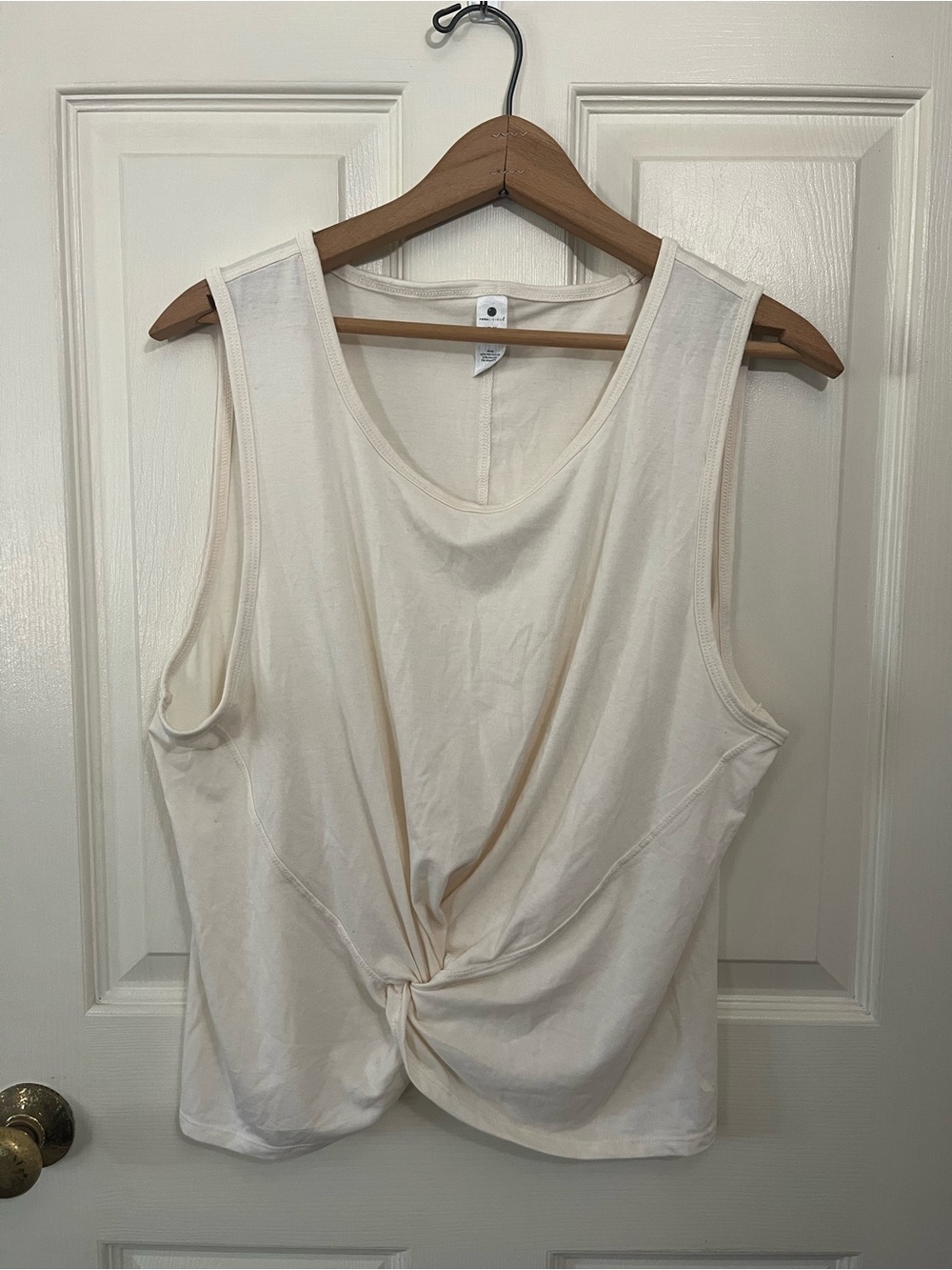Yogalicious Cream Twist-Front Muscle Tank Top XXL Athleisure